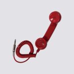 Telefono di emergenza da collegarsi in centrale o alla presa di piano.