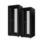 ORCA - Armadio a pavimento serie MARLIN, 600x600x20U, 4 montanti, smontabile, piedini (zoccolo optional), portata 800 kg Nero