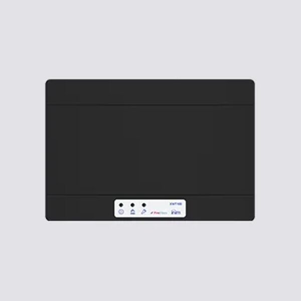 Come XWT100 ma con box di colore nero.
