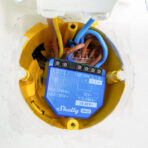 Shelly 1 Gen3 - confezione da 2 pezzi, Misuratore di energia, Wi-Fi/BT. Colore blu - immagine 4
