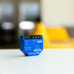 Shelly 1 Gen3 - confezione da 2 pezzi, Misuratore di energia, Wi-Fi/BT. Colore blu - immagine 2