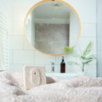 Shelly BLU H&T Ivory - Shelly Sensore Temp&Umid Bluetooth bianco. Colore bianco - immagine 3