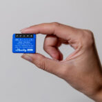 Shelly Mini 1 GEN3 2PACK- Smart Relay contatto pulito 8A AC/DC WiFi/BT/Matter. Colore blu - immagine 3