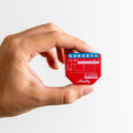 Shelly Plus 1PM - Smart Relay 16A AC/DC WiFi/BT + PM. Colore rosso - immagine 5