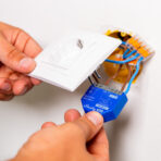 Shelly 1 Gen4 - Smart Relay contatto pulito 16A AC/DC WiFi/BT/Matter/Zigbee. Colore blu - immagine 5