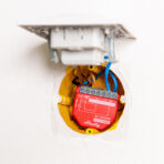 Shelly 1PM Gen4 - Smart Relay 16A AC/DC WiFi/BT/Matter/Zigbee PM. Colore rosso - immagine 5