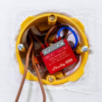 Shelly 1PM Mini Gen4 - Smart Relay 8A AC WiFi/BT/Matter/Zigbee + PM. Colore rosso - immagine 5